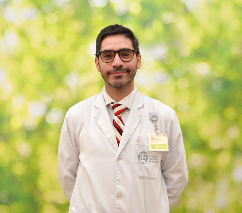 El especialista insiste en limitar el consumo de ibuprofeno a un máximo de tres días para reducir riesgos digestivos y renales.