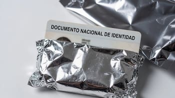 Envolver el documento de identidad en papel aluminio: por qué lo recomiendan y para qué sirve