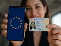 Oficial | Desde 2027, todos los ciudadanos llevarán el DNI, el carnet de conducir y documentos oficiales en una cartera digital en el móvil
