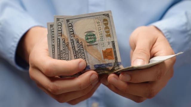 Dólar hoy y dólar blue hoy: cuál es la cotización del sábado 18 de abril minuto a minuto