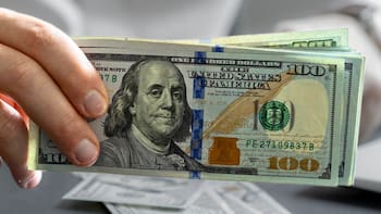El mercado recalcula el dólar: qué precio esperan más de 40 consultoras y bancos para fin de año