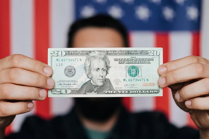 La cotización actual del dólar en Argentina (foto: Pexels).