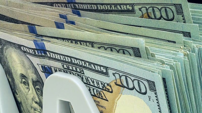 La firma del presidente Trump reemplazará a la del Tesorero de Estados Unidos, un cargo que había firmado el papel moneda de forma ininterrumpida desde 1861.