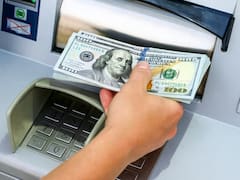 Es oficial | El Gobierno investiga y persigue a todos los que depositen esta cantidad de dólares en el banco