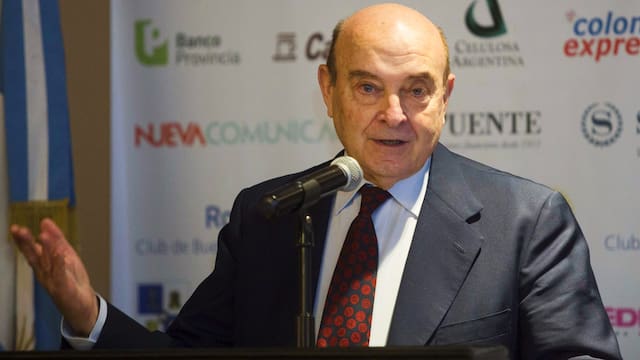 El plan de Cavallo para que Milei “ordene” el dólar y la economía crezca de forma “vigorosa”