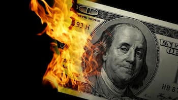 Todos olvidan el dólar | Millones ya no lo quieren para comprar ni ahorrar y varios países hasta quieren abandonarlo