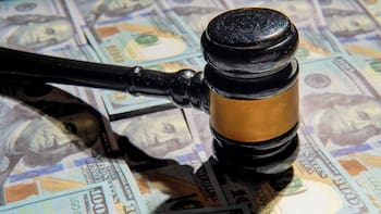 Confirmado | El Gobierno impondrá multas de más de $500.000 a quienes movieron este monto en sus cuentas bancarias y no declararon renta