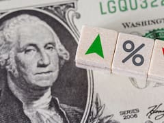 El Gobierno cambia de ancla: baja las tasas, deja correr al dólar y abre una nueva discusión en el mercado