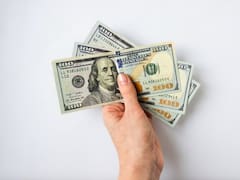 Cuánto gana una persona que trabaja en McDonald´s, Burger King o Starbucks