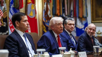 Trump analizó el impacto de la guerra contra Irán en el precio del petróleo y la economía mundial: “No es tan grave”