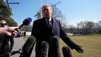 Donald Trump anticipó que Estados Unidos podría avanzar con una “toma amistosa” de Cuba