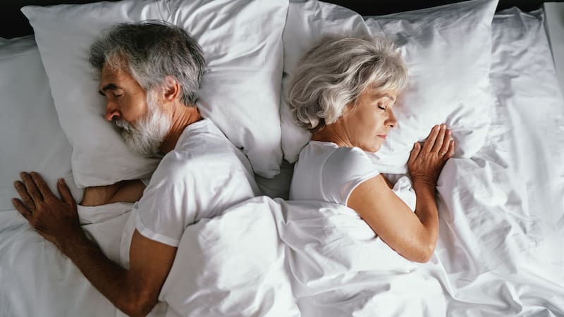 What is the ideal temperature to sleep and rest well?
