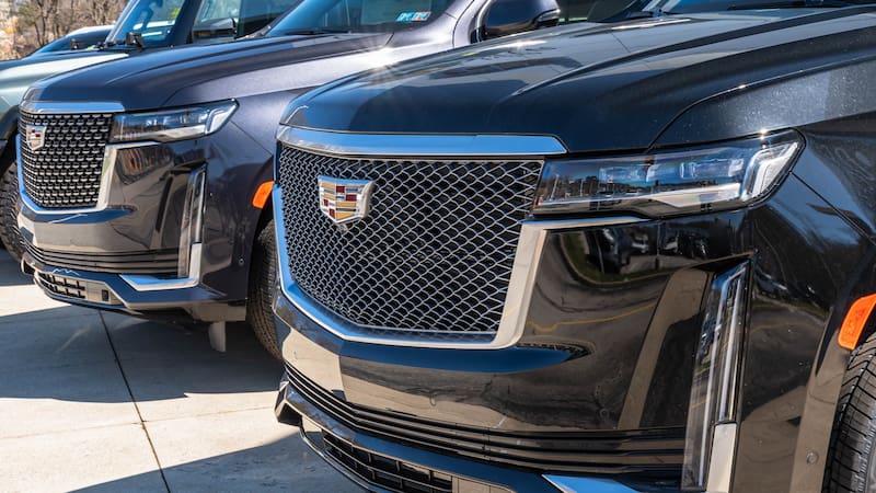 Los modelos populares entre los cárteles incluyen Cadillac Escalades y SUVs BMW.