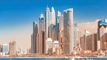 Construyen la “ciudad vertical” más grande de la historia | Mide 828 metros de altura y alberga apartamentos, oficinas y hoteles