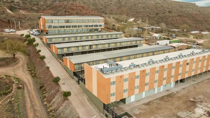 Wenelen Suites, un complejo de 4500 m2 y 64 departamentos