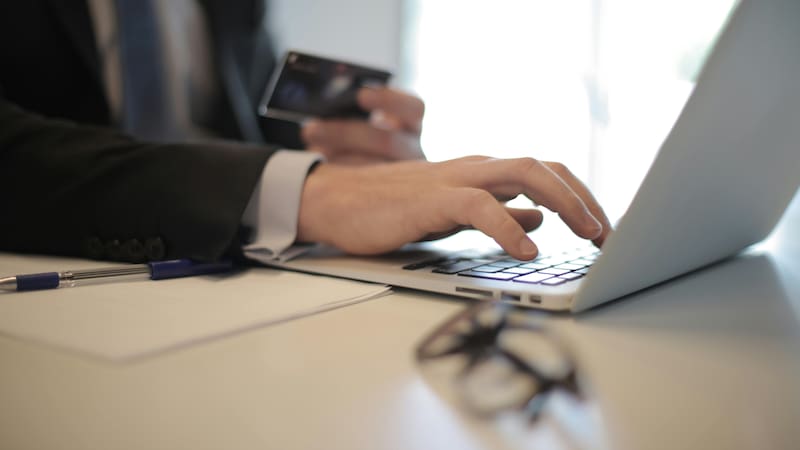 E-commerce B2B | Foto de Andrea Piacquadio de Pexels