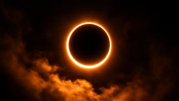 Se acerca el eclipse más temido de todos: se producirá un “anillo de fuego” y podría no repetirse en más de 100 años