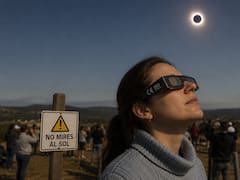 Llega el eclipse más largo del siglo | Exigen retirar seis modelos de gafas por riesgo de lesiones oculares en el evento más esperado