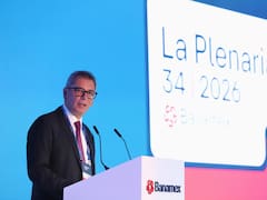 ‘Échanos la mano’ | Hacienda pide a la banca prestar más para impulsar crecimiento a 3% en 2026