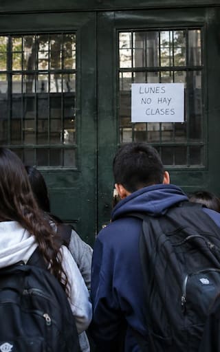 Más que confirmado | El Gobierno decretó feriado para el próximo lunes en todo el país y las escuelas cierran por 3 días