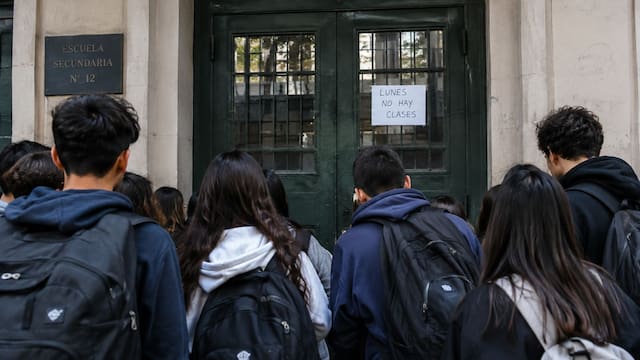 Más que confirmado | El Gobierno decretó feriado para el próximo lunes en todo el país y las escuelas cierran por 3 días