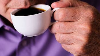 ¿Cuántos cafés hay que tomar por día como máximo?
