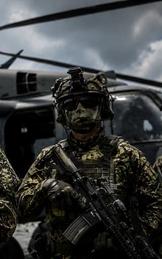 Vuelve el servicio militar: por orden del Gobierno, multarán a todos los jóvenes que no se registren en las Fuerzas Armadas