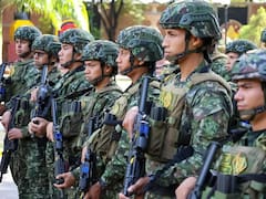 ¿Cuándo pagan la prima de Navidad a los policías y militares?