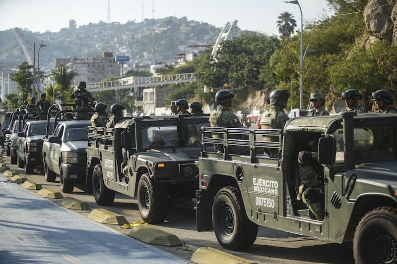 Esto gana un soldado, un coronel y un general en el Ejército Mexicano. Fuente: Shutterstock.