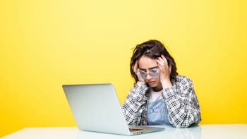 Atención clientes bancarios: los movimientos que activan controles y pueden bloquear tu cuenta