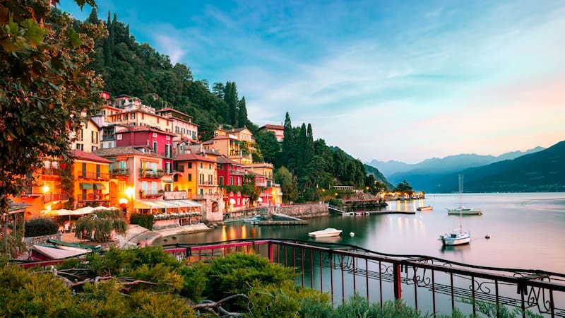 El Corte Inglés lanza ofertas para conocer el Lago de Como: el paquete incluye 6 días para viajar en el norte de Italia . (Fuente: Shutterstock).