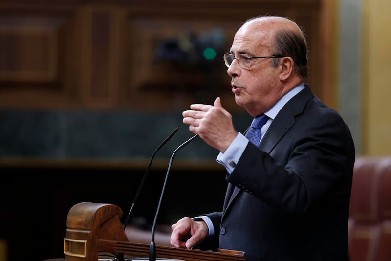 El diputado de VOX Ignacio Gil Lázaro en el pleno del Congreso.