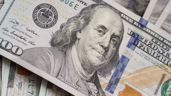 El dólar blue vuelve a bajar en el cierre de la semana: a cuánto cotiza este viernes con el MEP y el CCL