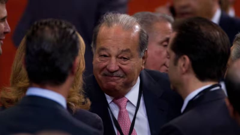 El empresario que reemplazará a Carlos Slim: es de bajo perfil, lidera el imperio familiar y será el hombre más rico de México