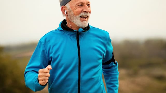 Bruno Vellas, geriatra, explica cómo envejecer mejor: “Una persona de 70 años ya tiene una capacidad comparable a la que presentaba alguien de 60 hace 20 años”
