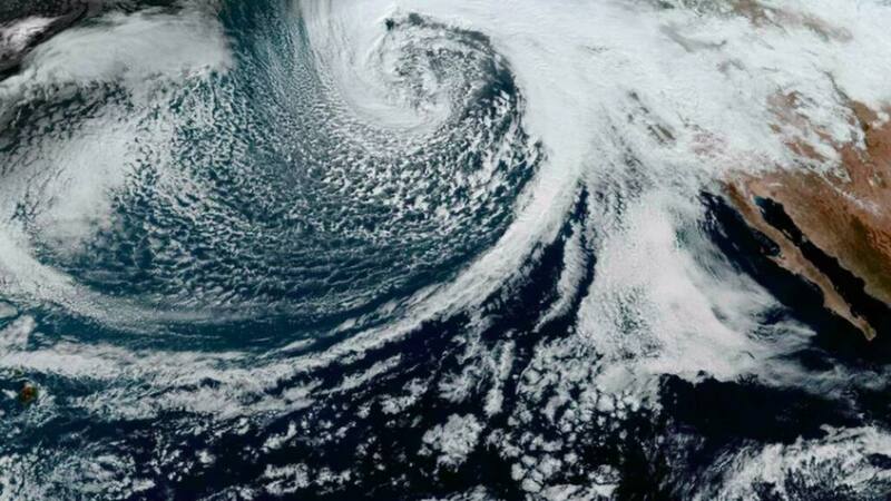 El fenómeno traerá vientos fuertes, descenso de temperaturas y lluvia en varias entidades del país, con fuertes rachas de viento principalmente en zonas costeras.