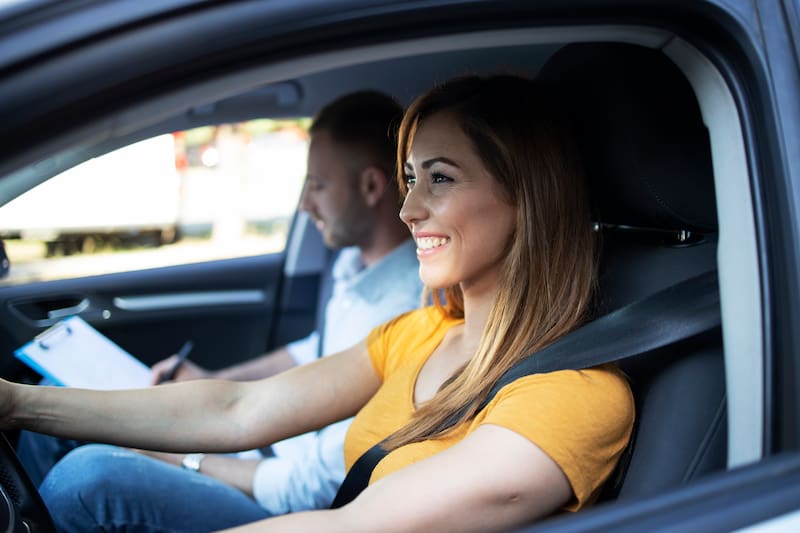 El Gobierno cambia definitivamente el carnet de conducir y sólo podrán renovarlo quienes cumplan este trámite. Fuente: Freepik
