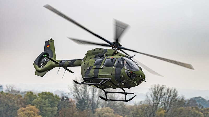 El Gobierno compró 100 helicópteros con una inversión total de 4000 millones de euros para convertirse en potencia aeronáutica de Europa