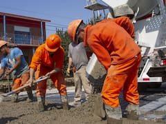 Reforma laboral: cuándo empezará la reducción de la jornada a 40 horas y qué cambiará para trabajadores y empresas