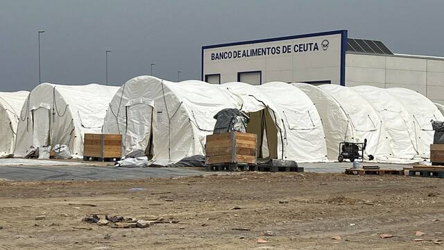 El Gobierno prepara más plazas en Ceuta para triar a los migrantes y devolver a Marruecos a los que no tengan derecho a quedarse