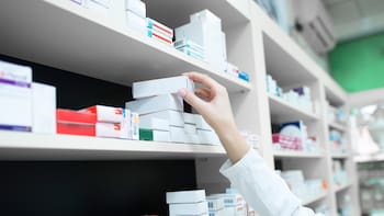 La ANMAT suspendió a una droguería por incumplir normas sanitarias: a quiénes afecta