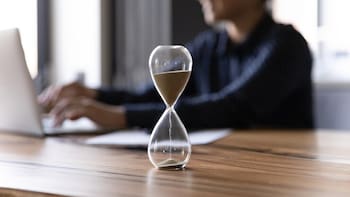 El Gobierno reducirá la jornada laboral de los funcionarios públicos: “Es un acuerdo que alcanzamos con los sindicatos”