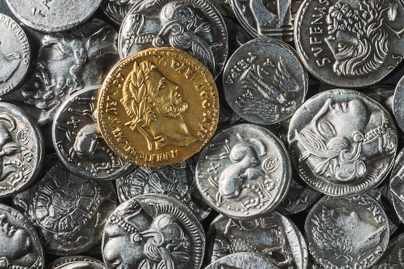 Descubren un poblado romano de hace casi 2000 años oculto en Bélgica: hallan cerámicas y monedas que revelan cómo vivían sus habitantes. (Fuente: Shutterstock).