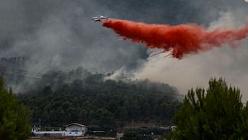 Ya son casi 91.000 los afectados | El Gobierno toma una medida inédita por los incendios que arrasan el centro de España