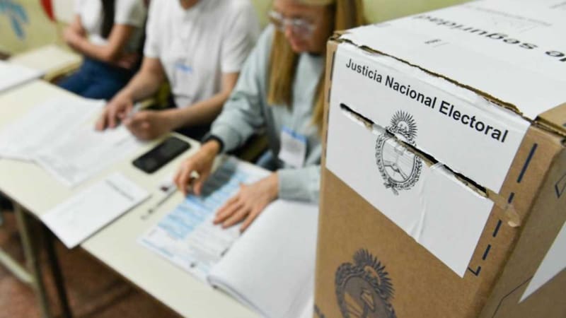 Cada vez hay más economistas y empresarios que prevén un futuro gris para la economía en el camino hasta la elección presidencial.