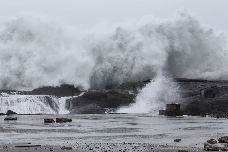 El meteotsunami no solo impactó en Santa Clara del Mar. Las zonas más afectadas fueron el Torreón y Punta Mogotes. Algo similar ocurrió en Santa Clara y La Caleta, localidades de Mar Chiquita, según reconstruyeron medios locales.