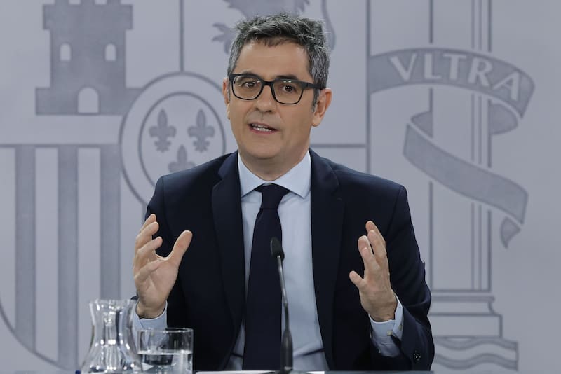 Félix Bolaños defendió la posición del Gobierno y subrayó la importancia de mantener la unidad institucional ante el escenario internacional.