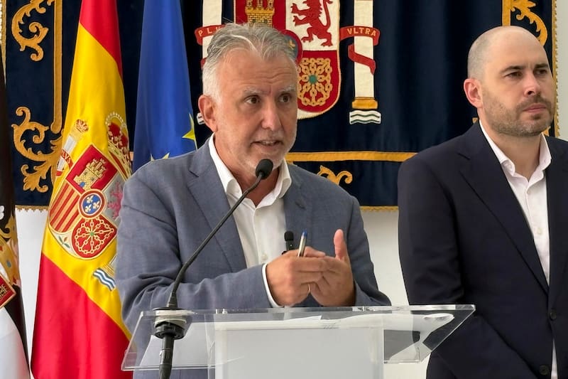 El ministro de Política Territorial y Memoria Democrática, Ángel Víctor Torres.