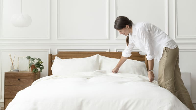 El motivo por el que no deberías hacer la cama por la mañana, sobre todo en primavera.