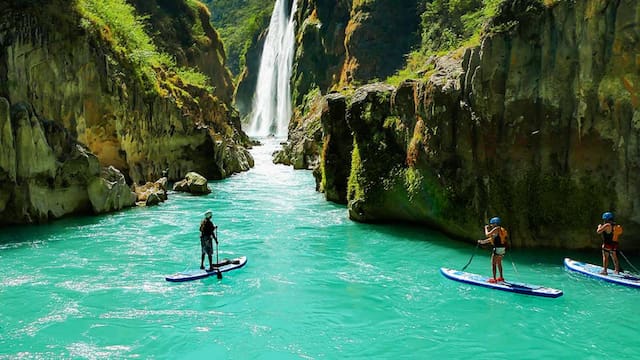 Este Pueblo Mágico tiene una playa de río color turquesa que parece del Caribe: tiene pocos turistas y es ideal hacer deportes extremos